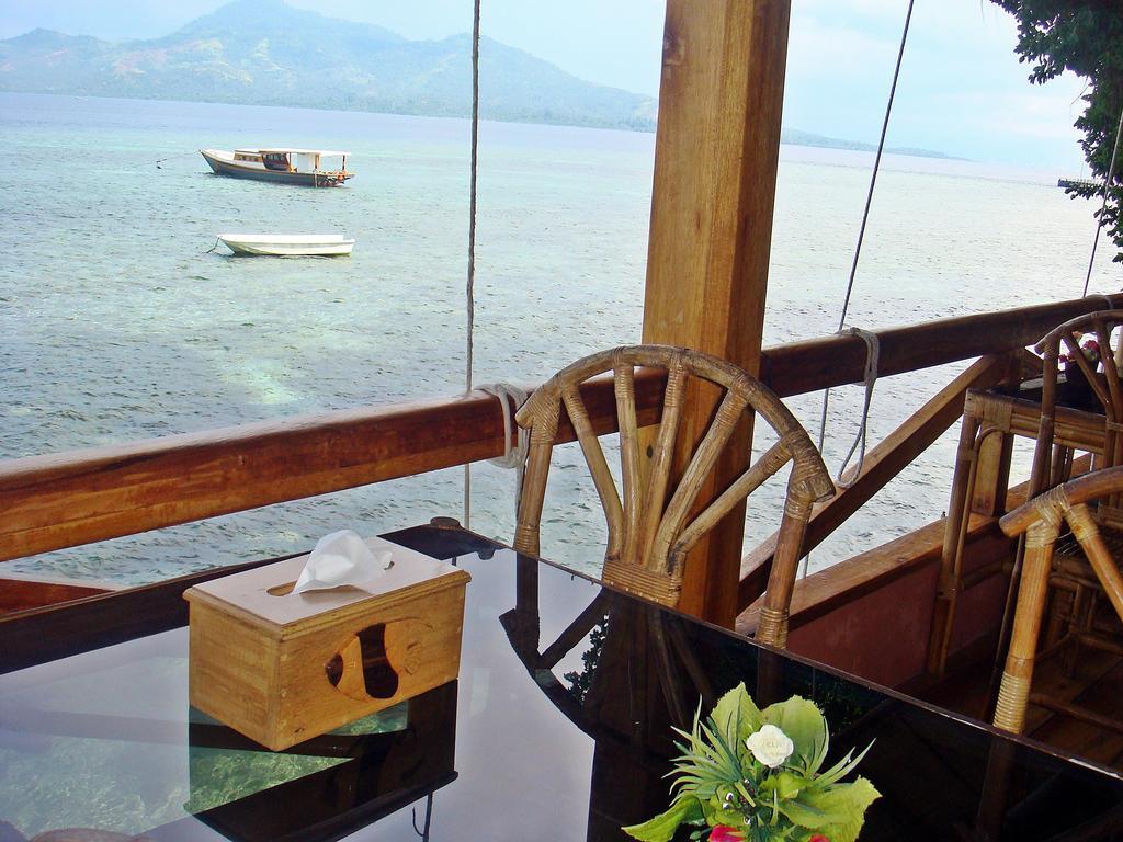 Bunaken Divers Sea Breeze Resort Exterior foto